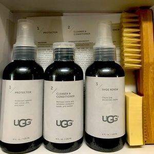 UGG BOOT SHEEPSKIN AND SUEDE CARE KIT